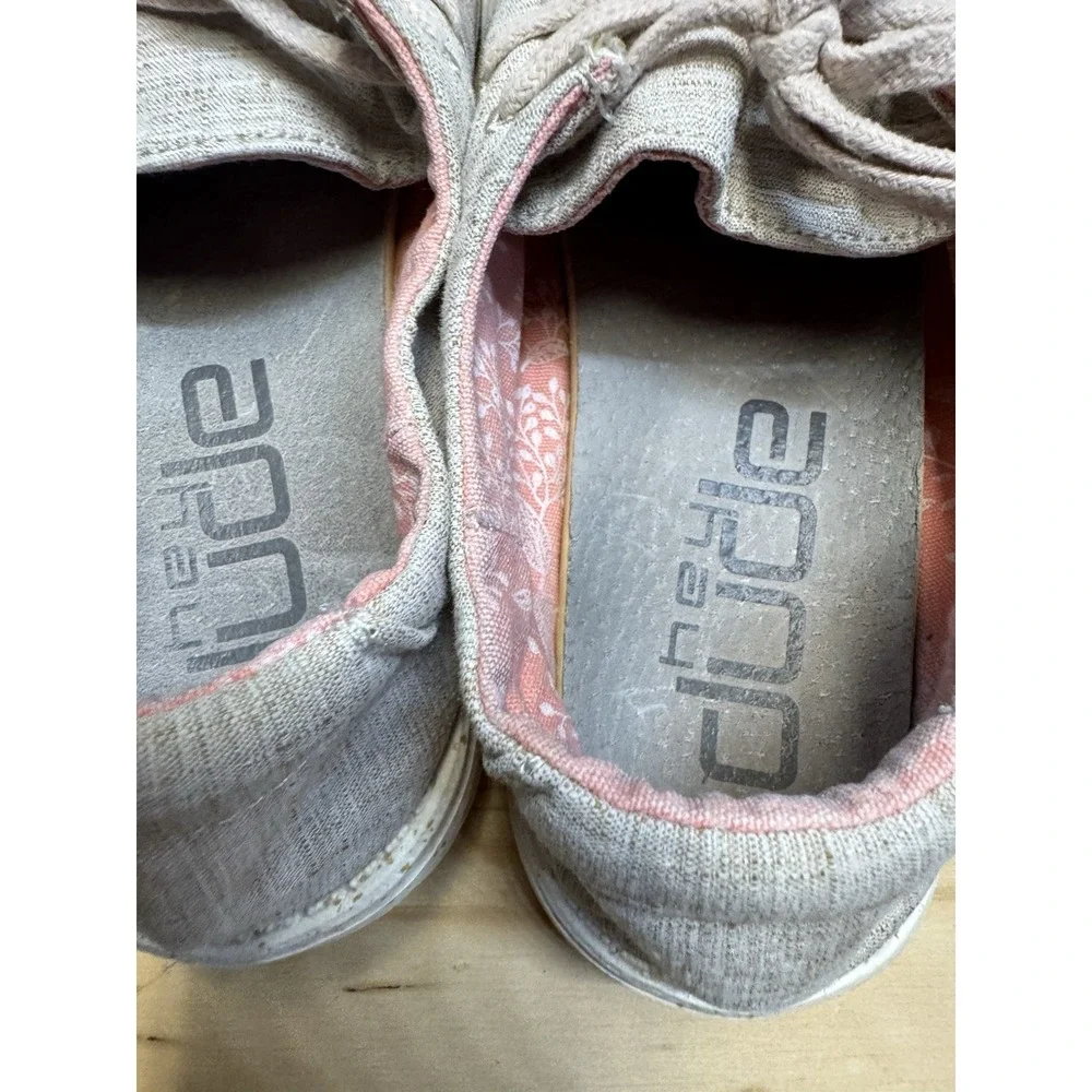 Hey Dude‎ Wendy Chambray White Nut Women's Slip On Loafer Shoes Size 8